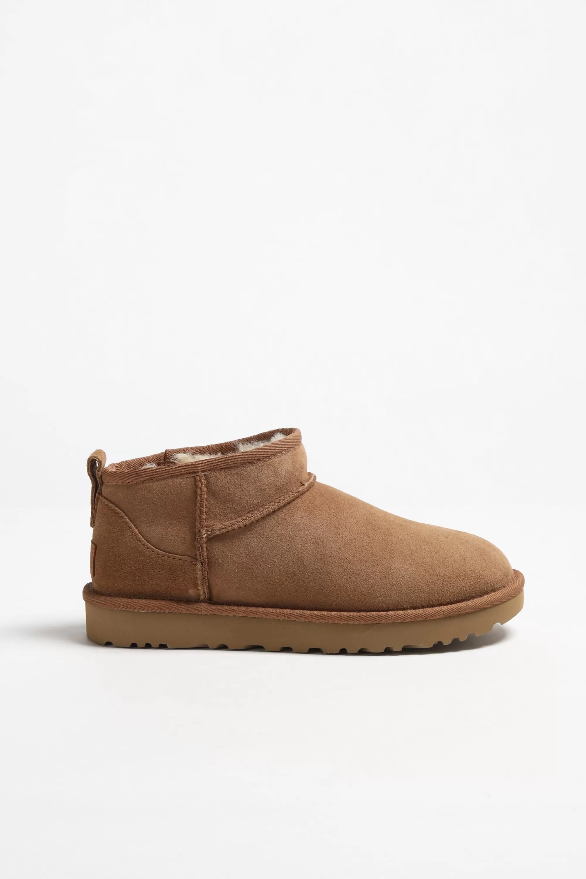 Frauen UGG Boots Classic Ultra Mini In Chestnut