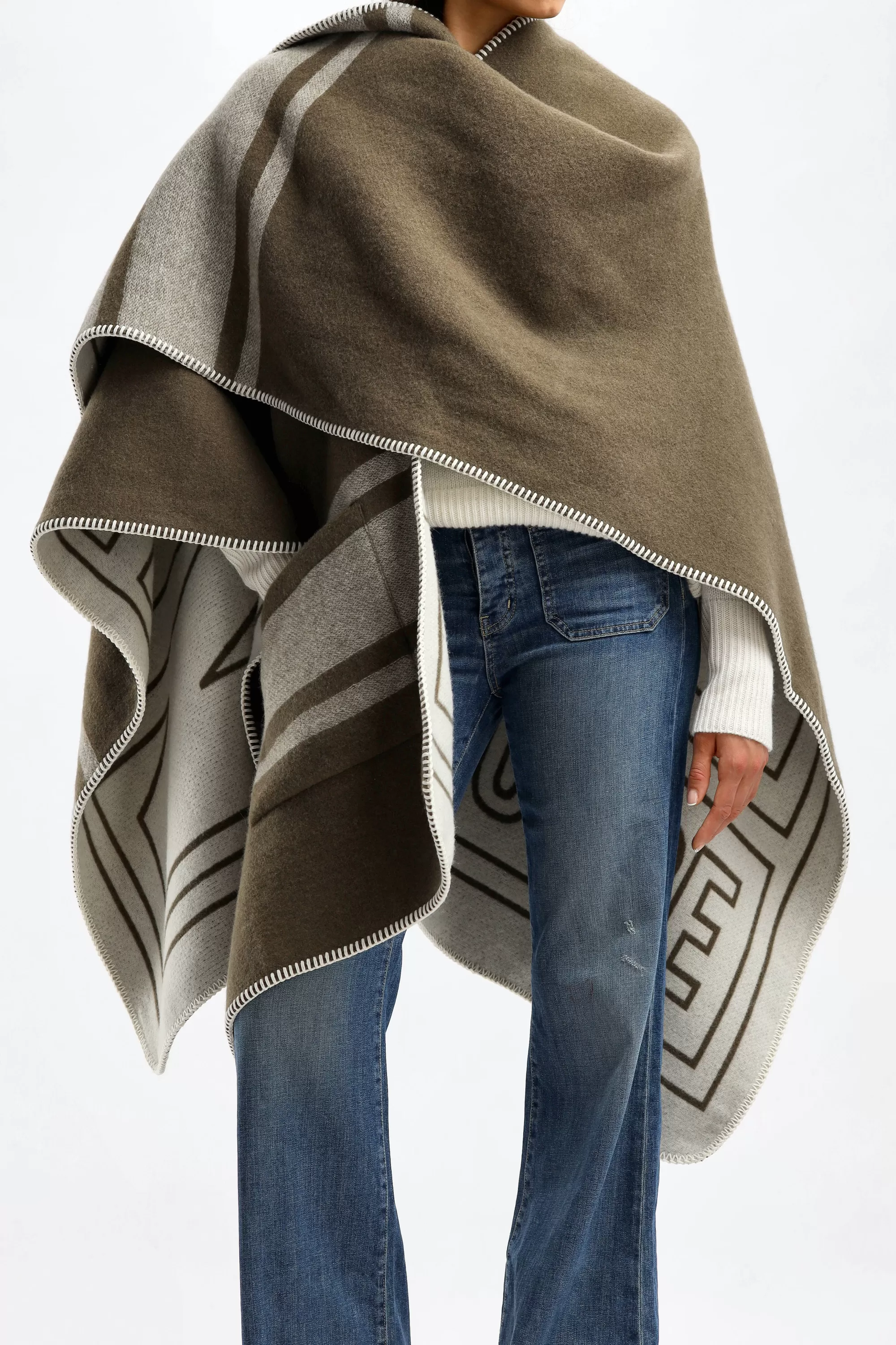 Frauen Golden Goose Poncho Journey Grun/Weis