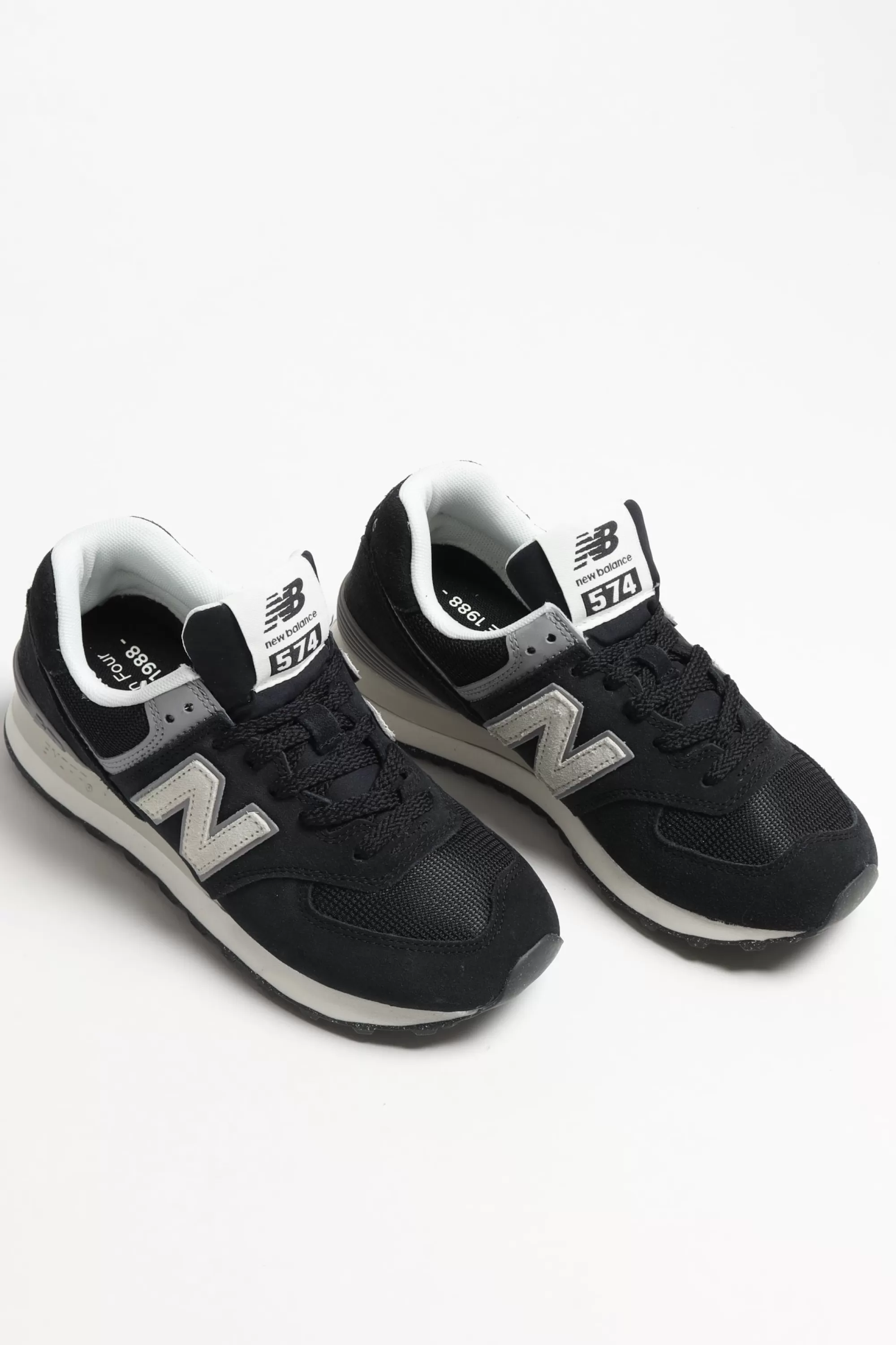 Frauen New Balance Sneaker 574 In Schwarz/Grau